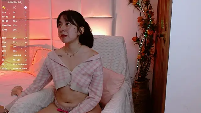 AbigailLady  online show from November 28, 12:05 pm