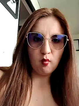 Snapshot of Alyah_1-2 chatting on November 8, 6:55 pm Alyah 1-2 online show from November 8, 6:55 pm