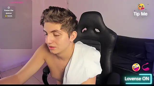 atilaepic online show from February 4, 11:16 am