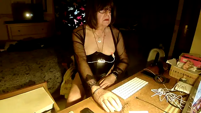 Sissypat53 online show from January 9, 8:54 am