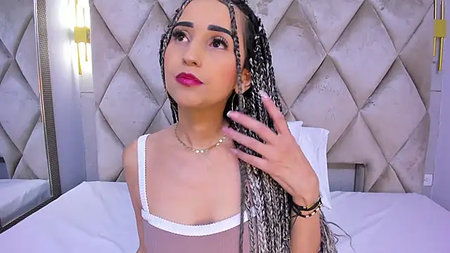 violett rabbit  online show from January 6, 8:13 pm