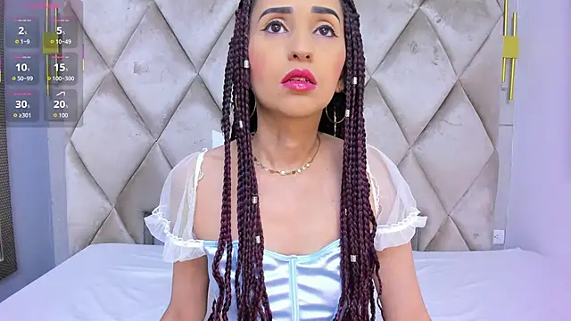 violett rabbit  online show from March 26, 8:18 pm