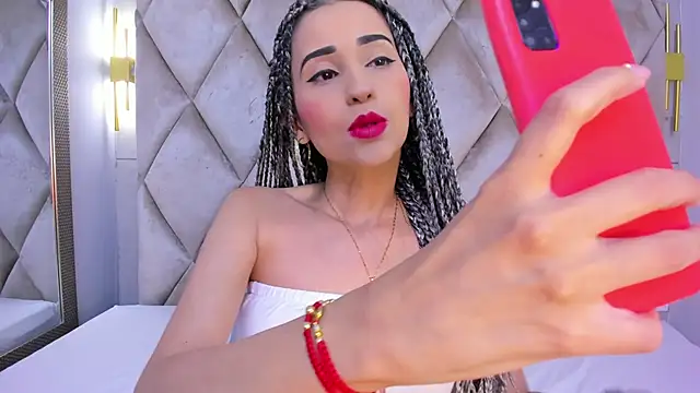 violett rabbit  online show from December 3, 8:19 pm