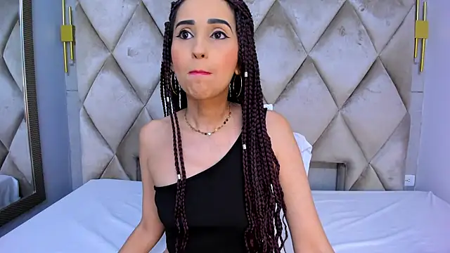 violett rabbit  online show from March 27, 8:21 pm