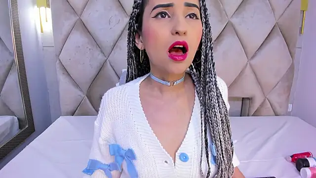 violett rabbit  online show from November 20, 8:31 pm