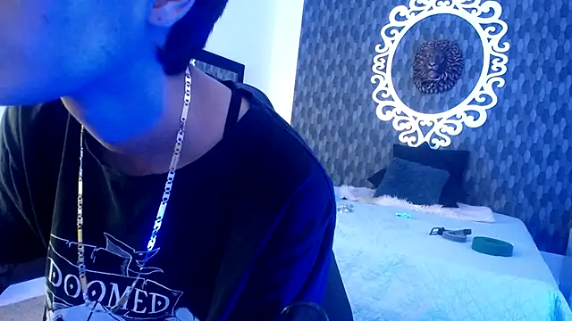 Snapshot of Ghost__Girl_ chatting on October 31, 4:53 am Ghost  Girl  online show from October 31, 4:53 am