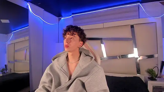 Snapshot of Genesis_ask chatting on December 2, 3:41 am Genesis ask online show from December 2, 3:41 am