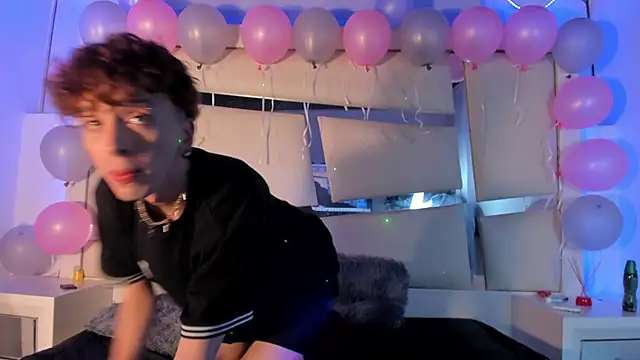 Snapshot of Genesis_ask chatting on November 5, 4:15 am Genesis ask online show from November 5, 4:15 am