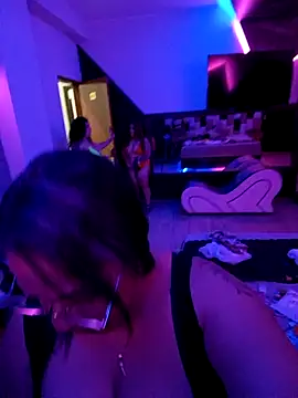 Snapshot of Angie_milf50 chatting on June 15, 12:01 am Angie milf50 online show from June 15, 12:01 am