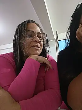 Angie milf50 online show from May 25, 8:18 pm