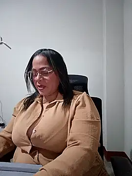 Angie milf50 online show from April 19, 2:23 am