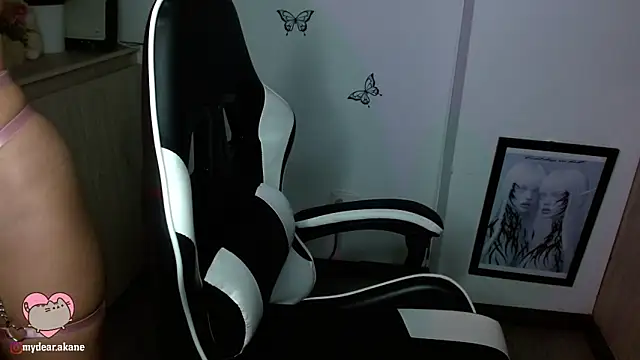 Akane bellow online show from November 23, 9:36 pm