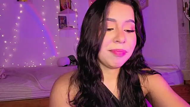 Miia330 online show from November 5, 7:11 am