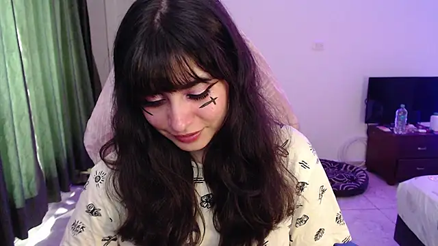 Snapshot of Annagoth_ chatting on July 28, 9:25 pm Annagoth online show from July 28, 9:25 pm