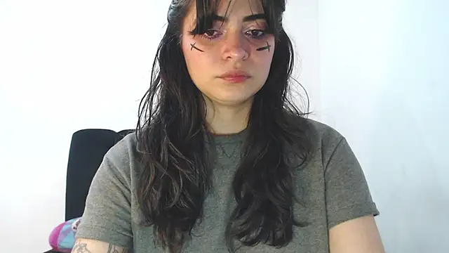 Snapshot of Annagoth_ chatting on June 26, 4:40 am Annagoth online show from June 26, 4:40 am