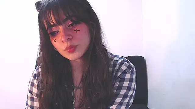 Snapshot of Annagoth_ chatting on July 15, 3:46 am Annagoth online show from July 15, 3:46 am