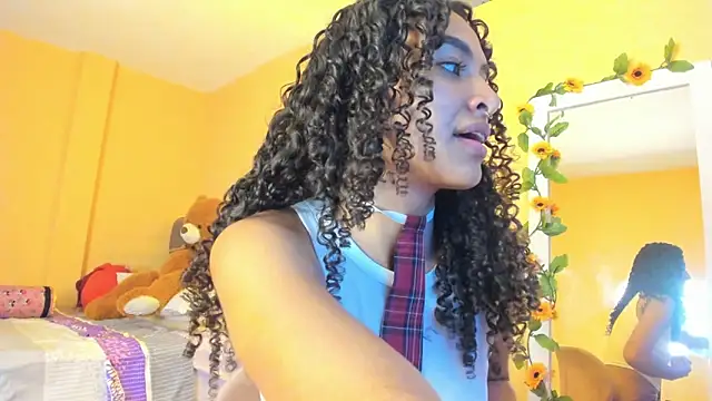 Snapshot of Keniia_rizz chatting on June 12, 7:22 pm Keniia rizz online show from June 12, 7:22 pm