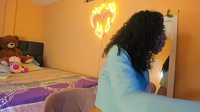 Keniia rizz online show from April 27, 6:28 pm