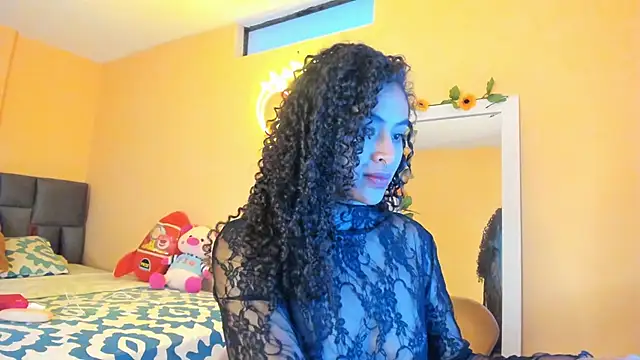 Snapshot of Keniia_rizz chatting on May 15, 6:06 pm Keniia rizz online show from May 15, 6:06 pm