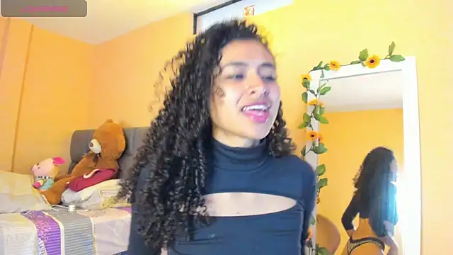 Snapshot of Keniia_rizz chatting on June 4, 7:40 pm Keniia rizz online show from June 4, 7:40 pm