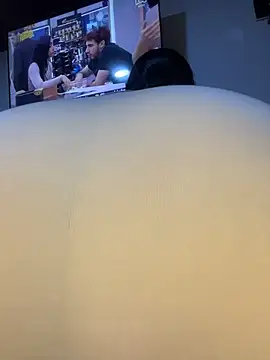 Im Saraaaa online show from March 5, 3:47 am