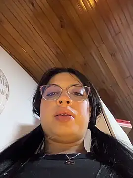 Im Saraaaa online show from February 10, 4:33 am