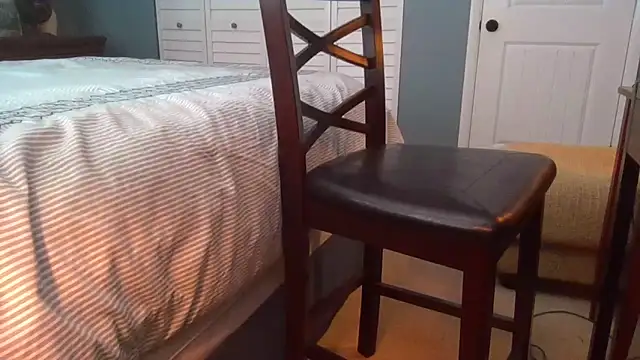 Hooshung mvers8 online show from February 9, 3:21 pm