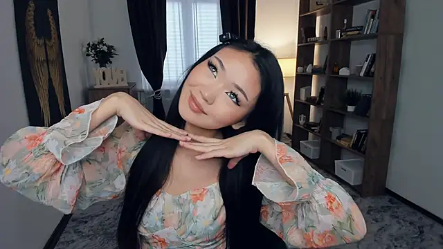 OnieClose online show from November 14, 8:18 am