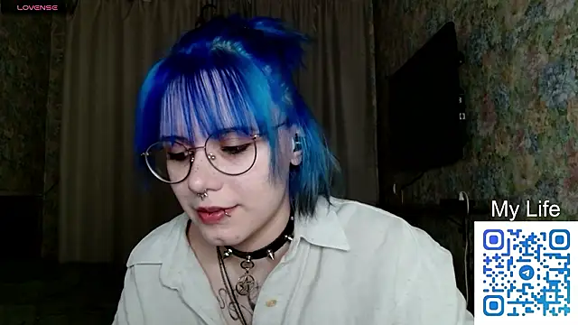 KellePourier online show from March 17, 7:06 pm