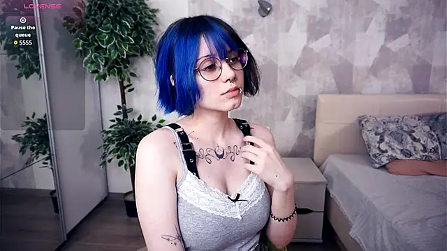 KellePourier online show from December 2, 6:42 pm