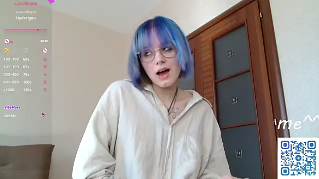 KellePourier online show from March 31, 7:10 am