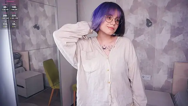 KellePourier online show from November 5, 7:28 pm