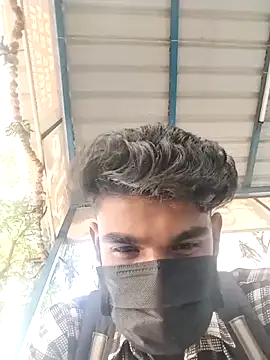 Snapshot of WettedGlimpse chatting on October 31, 5:37 am WettedGlimpse online show from October 31, 5:37 am