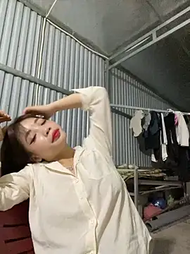 Zlienr023 online show from December 2, 2:52 pm