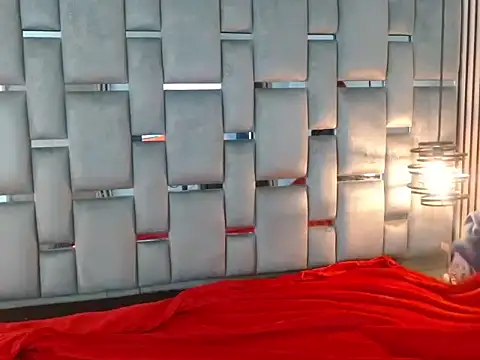 Snapshot of Memi_xxx chatting on November 9, 3:43 am Memi xxx online show from November 9, 3:43 am