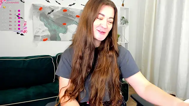 LiyaDaily online show from October 30, 1:48 am