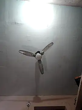 CUTE-GIRL-1 online show from November 30, 4:30 pm