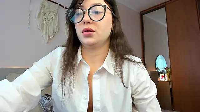 Rita Moonlight online show from March 26, 6:11 am