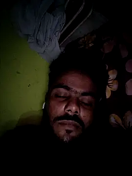 Snapshot of devil_boy_0909 chatting on October 27, 4:08 pm devil boy 0909 online show from October 27, 4:08 pm