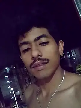 SkinniYamo online show from April 21, 4:52 am