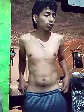 SkinniYamo online show from March 29, 5:09 am