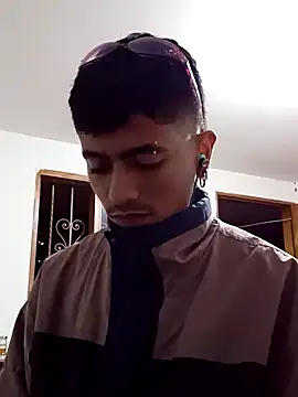 SkinniYamo online show from February 27, 12:55 am