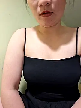 Snapshot of nobi-taz chatting on October 27, 9:05 pm nobi-taz online show from October 27, 9:05 pm