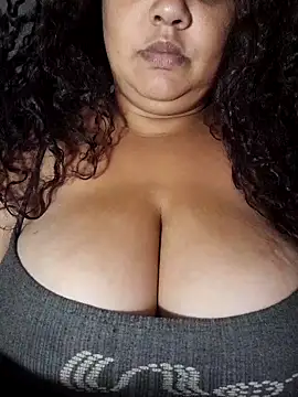 Snapshot of safirahot69 chatting on November 21, 3:38 am safirahot69 online show from November 21, 3:38 am