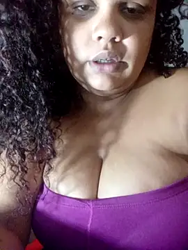 Snapshot of safirahot69 chatting on October 26, 11:32 am safirahot69 online show from October 26, 11:32 am