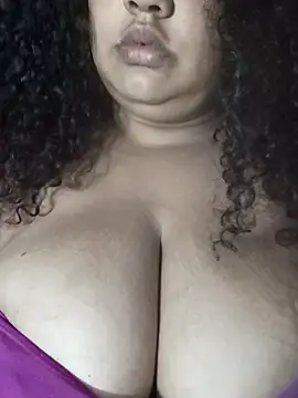 Snapshot of safirahot69 chatting on November 8, 9:13 am safirahot69 online show from November 8, 9:13 am