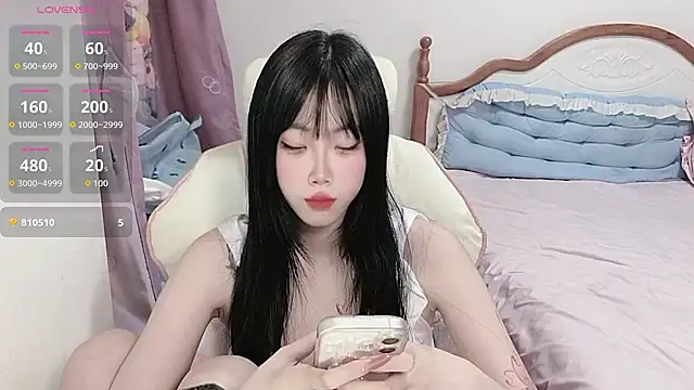 Vivian-88 online show from April 16, 1:50 am
