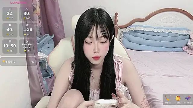 Vivian-88 online show from April 17, 1:52 am
