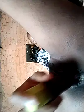 Blondecurv24 online show from November 9, 9:46 am