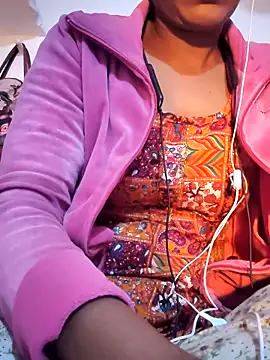 Hot-Rubyy online show from February 12, 8:58 am